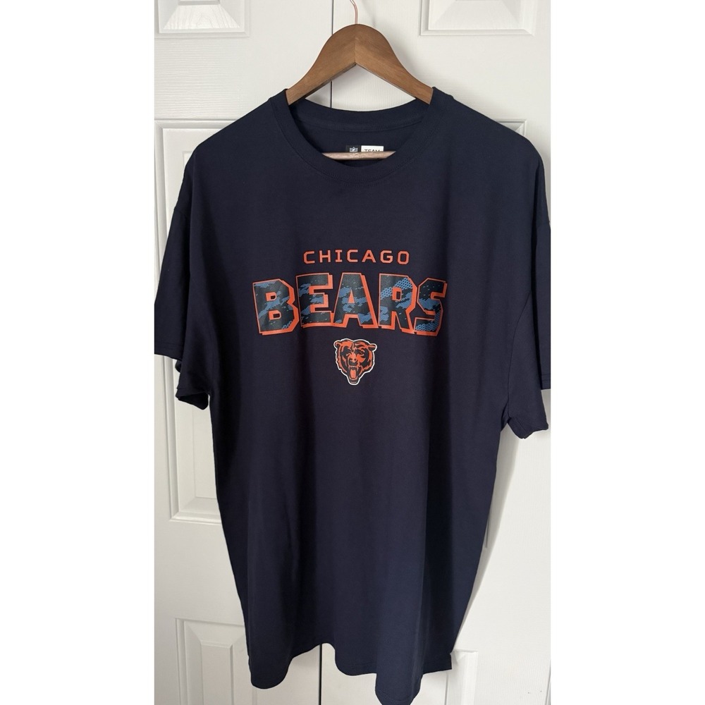 Navy and Orange NFL CHICAGO BEARS Logo T-shirt New with Out Tags Size XL New